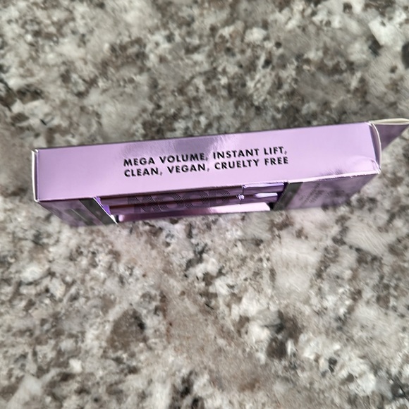 Elf Cosmetics Big Mood mascara bundle - Picture 2 of 4